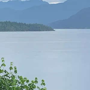 Homestay Shoreside Private