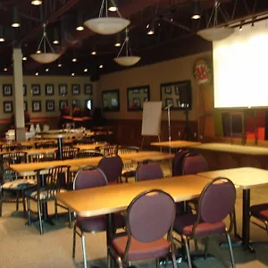 Howard Johnson 2* Hamilton