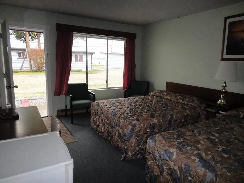 Oceanside Villas Sechelt Canada